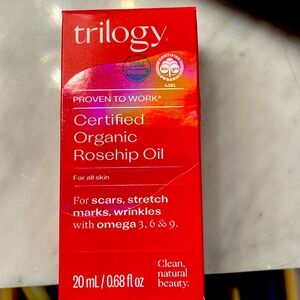 Trilogy certified organic rose hip oil